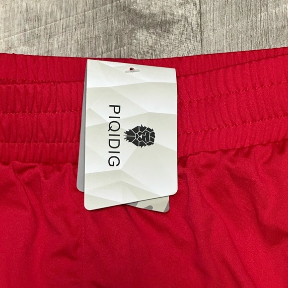 Mens Piqidig XL 40 - 42 Shorts Basketball Active Red Drawstring Fit Stretch NWT - Picture 8 of 10